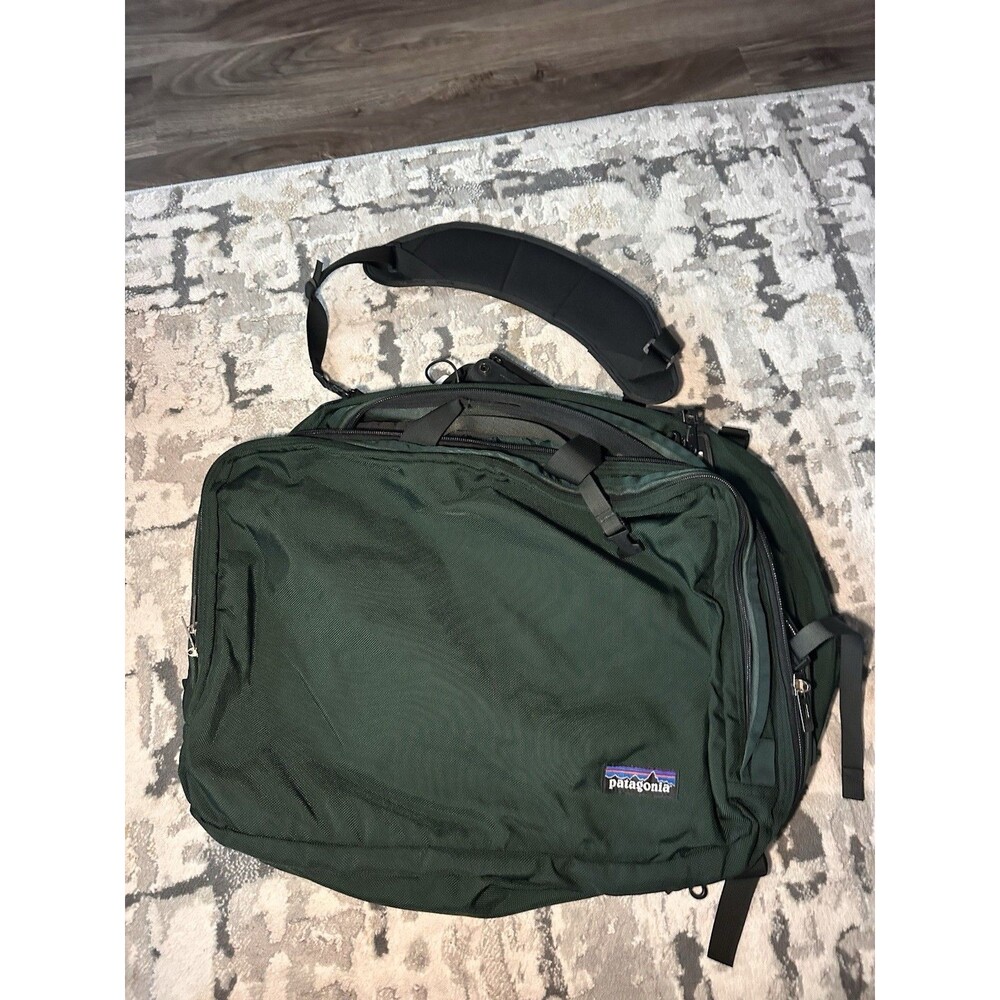 Vintage Patagonia SP99 Garment Bag 48102 Made USA Green Convertible Travel Bag